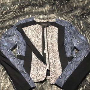 NEW BCBG MaxAzria Blazer